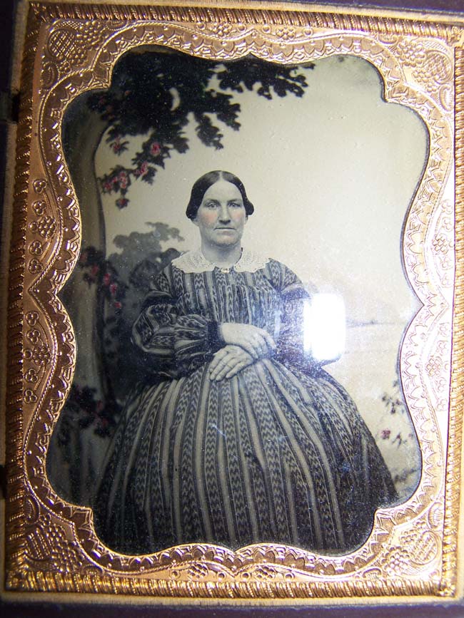 A Civil War era Ambrotype 'Gutta Purcha cased Double' Photo of a Gentleman and his Wife circa 1860. — image 2